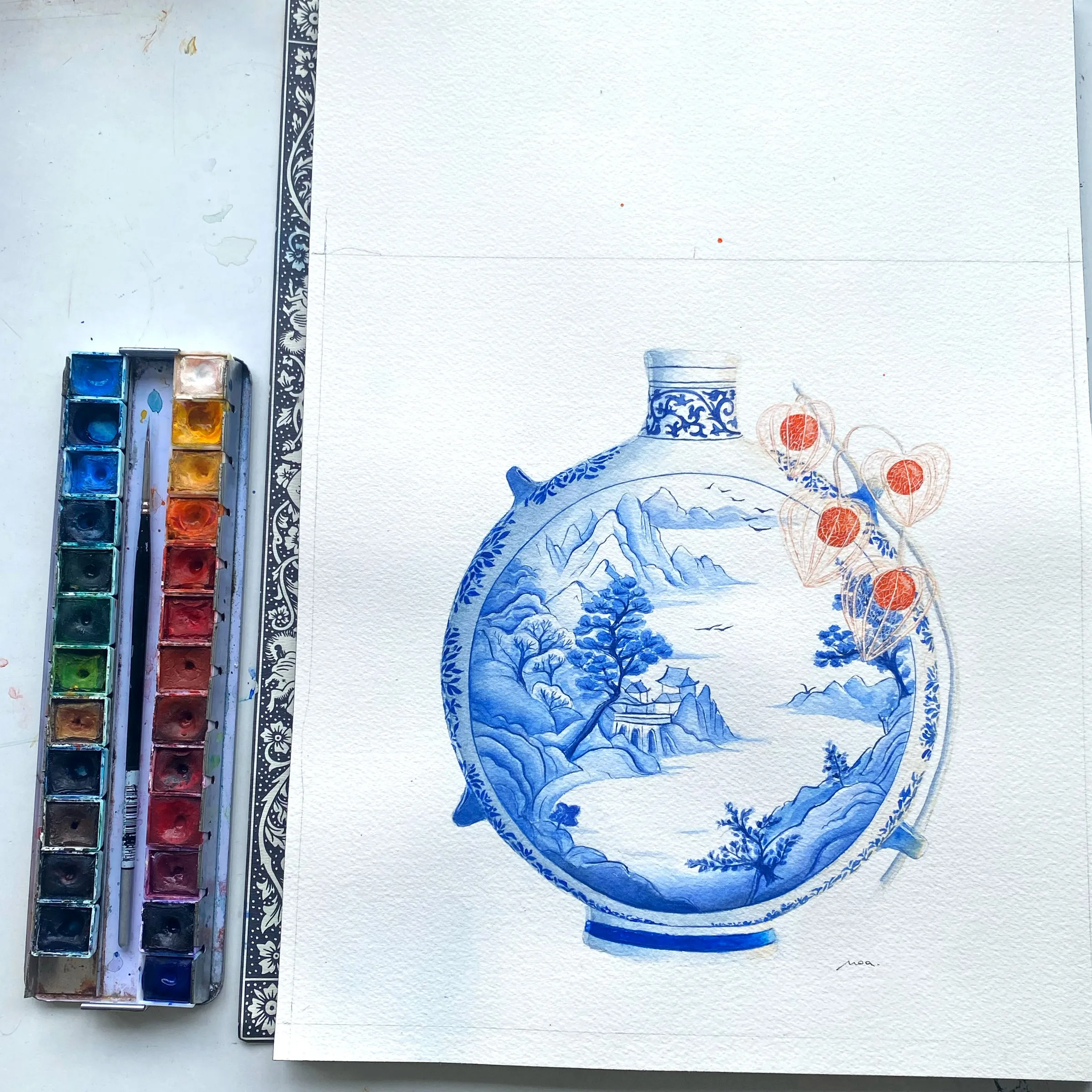 Gourde plate en porcelaine bleue à paysage chinois, aquarelle
